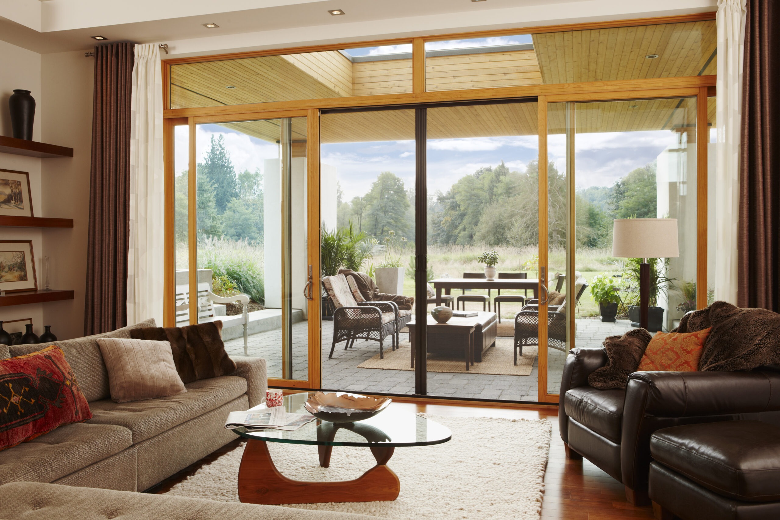 Phantom Screens Atlanta Premium Retractable Screens