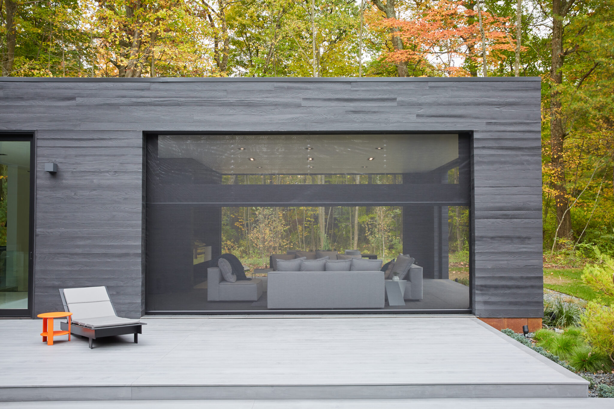 Phantom Screens Atlanta Premium Retractable Screens